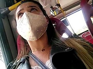 Masturbować na autobusie