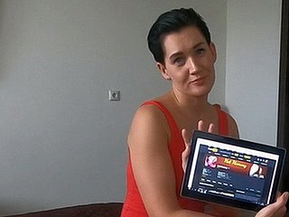 Mãe descobriu histórico do navegador do enteado e mostrou o que um Creampie é
