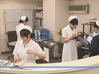 Infermiera chiamato Saori merita di ottenere inchiodato al suo stesso ospedale