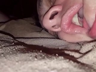 Şaşırtıcı doğal yağ dudakları p bu kadar cum olsun. Derleme HotsquirtCouple