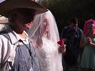 Święty Matrimony, ślub HD