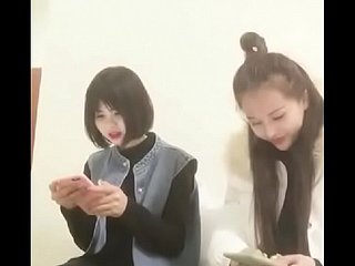 2 ถ้ำที่สวยงามสาวเพศสัมพันธ์ 1 คนร่วมเพศ