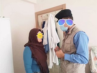 Koy Muhtari Yasli Kadini Sikiyor Türk Porno