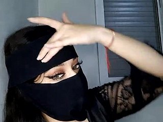 MILF araba mi prende in giro in webcam