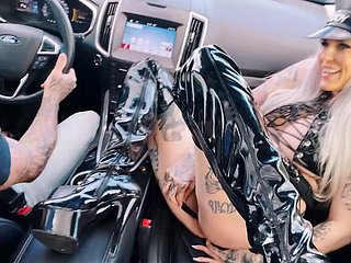 Deviant tow-headed MILF will heute Abend Sexual connection