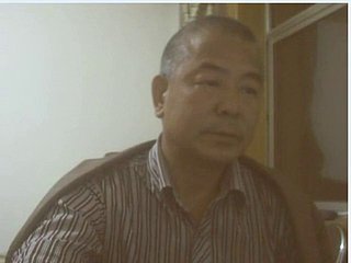 asiatischer Anzug, Papa, Solo