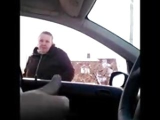 Grown up membantu mobil flasher cum