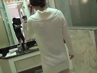 JEUNE chienne soumise japonaise MOULE poilue 자주 빛 baisee