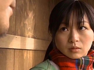 jeune japonaise uysal offerte tuvaletlerde pervers