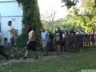 150 uomini gangbang pt 1