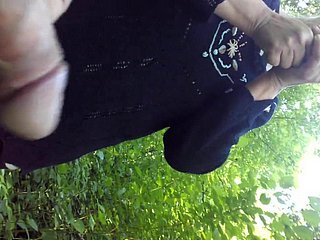 pertemuan tak terduga di forest.part 1